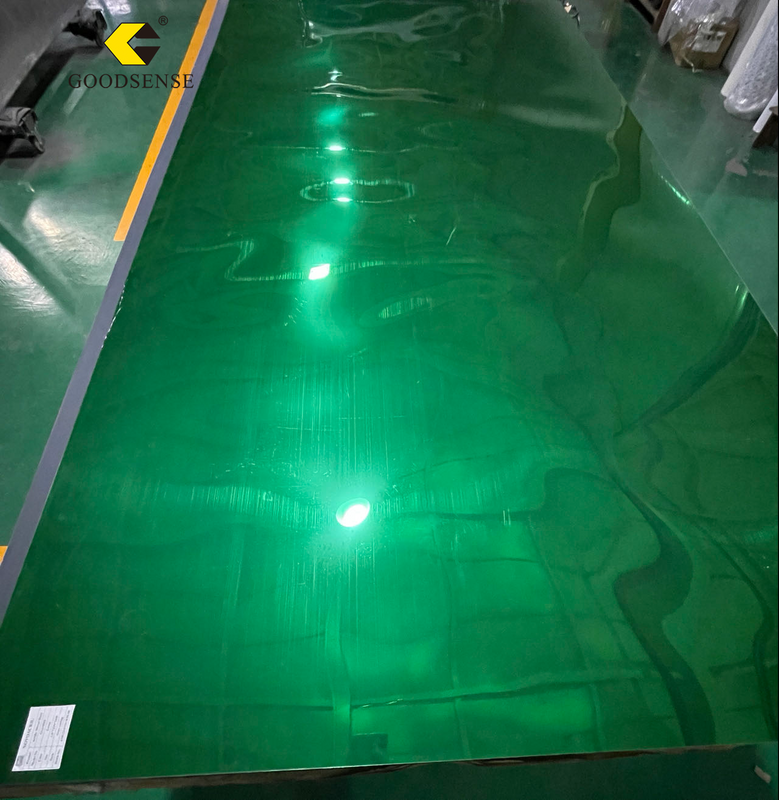 Wholesale Custom-shaped Green Acrylic Mirror High-clarity Perspex Panels for Craft Display And Decoration